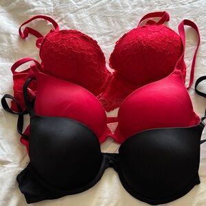PINK Victoria's Secret Red Black 
Push Up Bra Bundle of 3 Size 32B & 34A